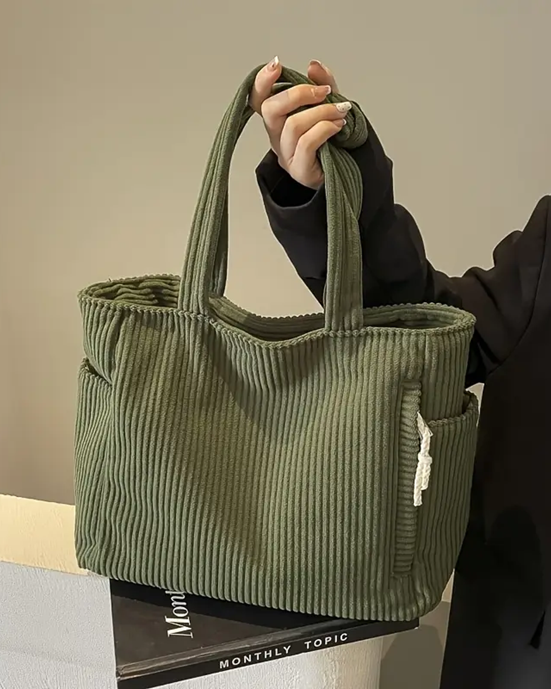 Tilda | Ribbed Cord-Detail Carrier